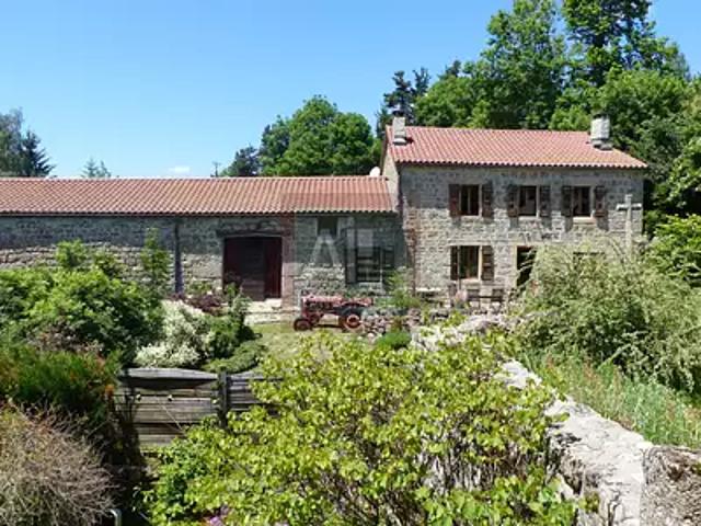 Chastanier 48300 Achat / Vente maison 9 pièces t9