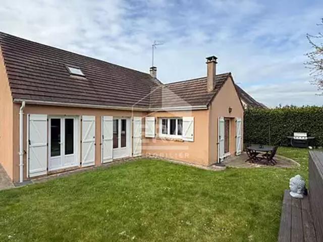 Chevannes 91750 Achat / Vente maison 7 pièces t7 piscine parking