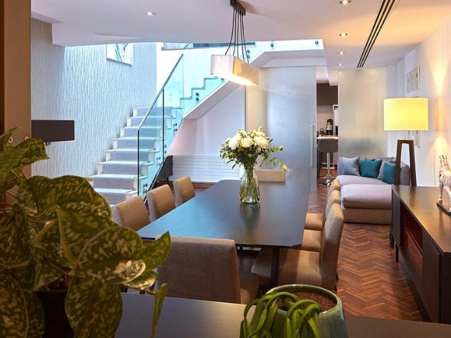 Cheval Place, London, SW7 4 bed townhouse to rent £34,667 pcm £8,000 pw