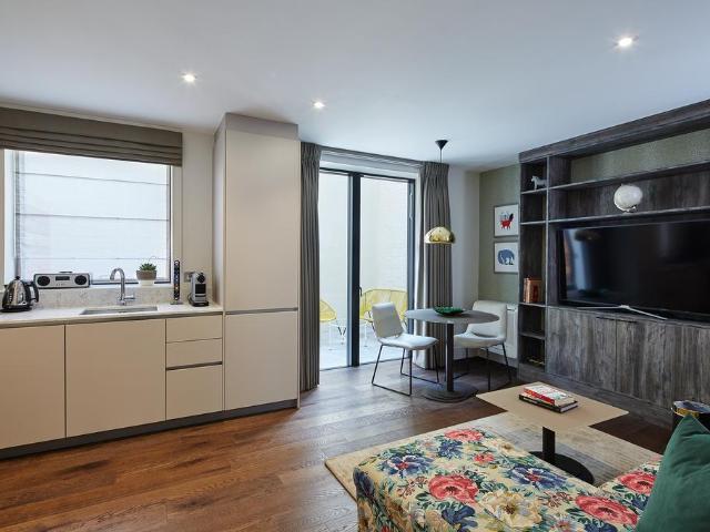 Cheval Place, London SW7 1 bed serviced apartment to rent £5,200 pcm £1,200 pw
