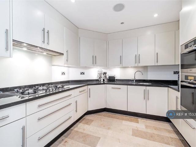 Chevalier House, London, SW3 2 bed flat to rent £8,000 pcm £1,846 pw