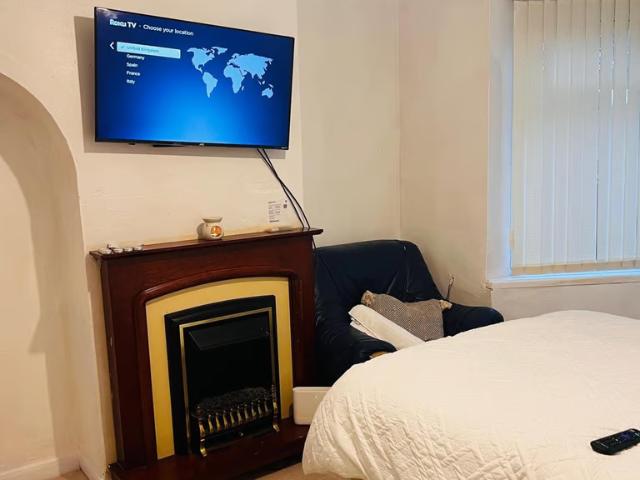 Cheverton Road, Turves Green, B31 1RS, United Kingdom | Room for rent #138932357 | Rentberry