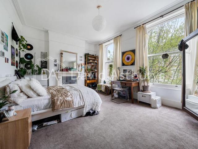 Cheverton Road, Whitehall Park, Archway 5 bed terraced house to rent £5,000 pcm £1,154 pw
