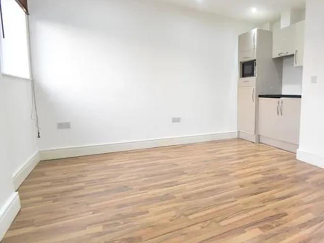 Chevron Apartments, 294 St James's Road, London, SE1 5JX, United Kingdom | 1 bed apartment for rent #135138399 | Rentberry