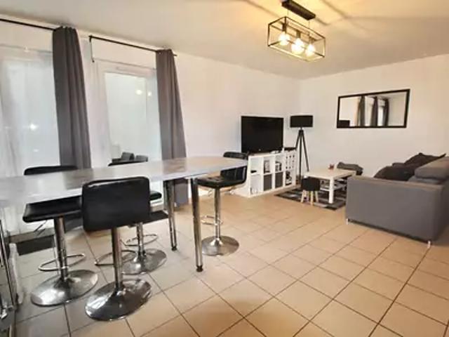 Chevreuse 78460 Achat / Vente appartement 2 pièces t2 terrasse parking