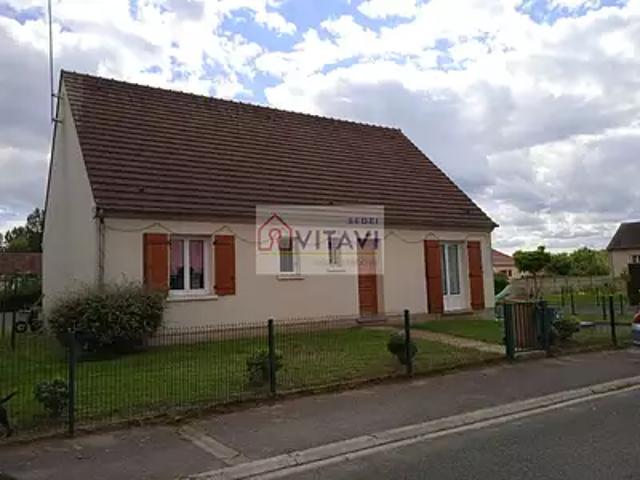Chevrières 60710 Location maison 5 pièces t5 jardin terrasse