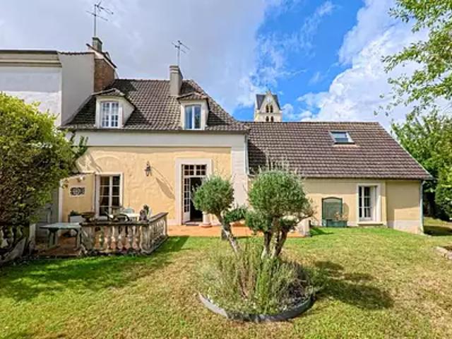 Chevry Cossigny 77173 Achat / Vente maison 7 pièces t7 jardin cave