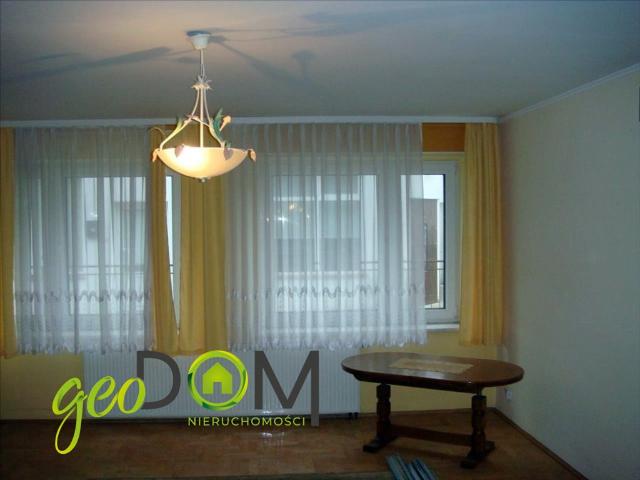 Przestronny lokal handlowo usługowy 220 m2 w centrum Chełma