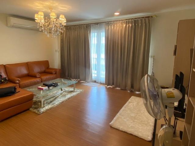เช่าด่วน! Baan Klang Krung Sathorn, 4 ห้องนอน, 3 ห้องน้ำ, 3 ชั้น, ห้องหายาก! Code C20260600 แต่งครบ, พร้อมเข้าอยู่
