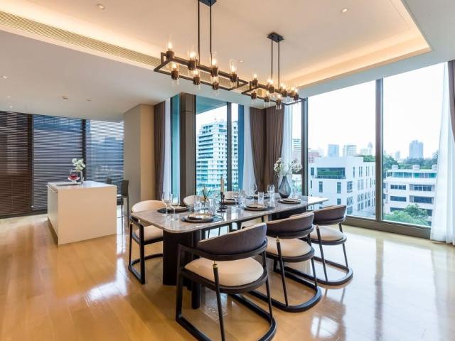 เช่าคอนโด Baan Sindhorn/บ้านสินธร D6901 ID Line: @condo101