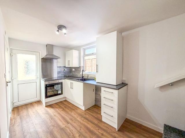 Cheadle ST10, 3 bed end terrace house to rent, £775 pcm | PrimeLocation