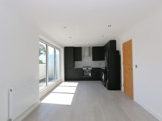 Cheam Road, Epsom 2 bedrooms Property for lettings Seymours