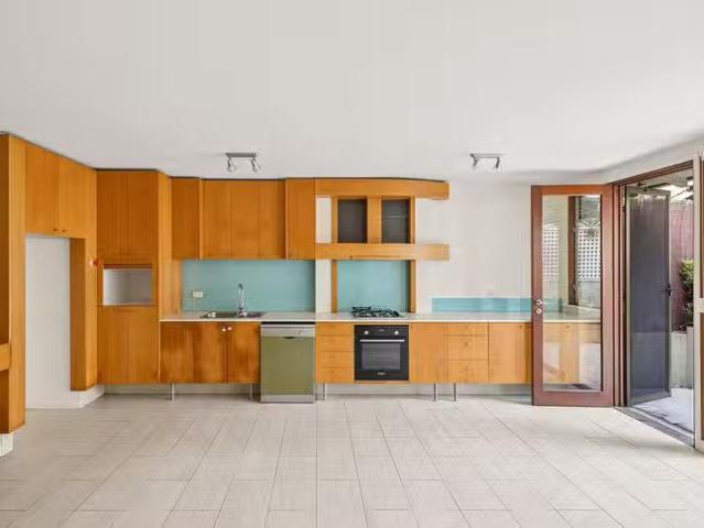 Deal! 43A Lawson Street, Balmain, NSW 2041
