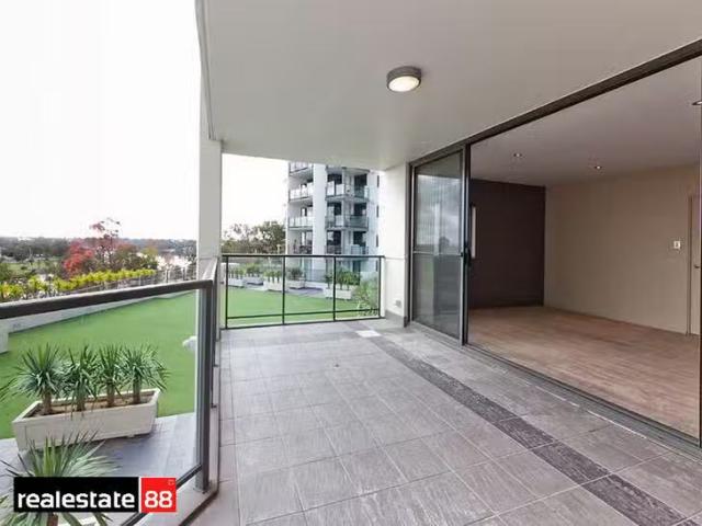 New 40/12 Tanunda Drive, Rivervale, WA 6103