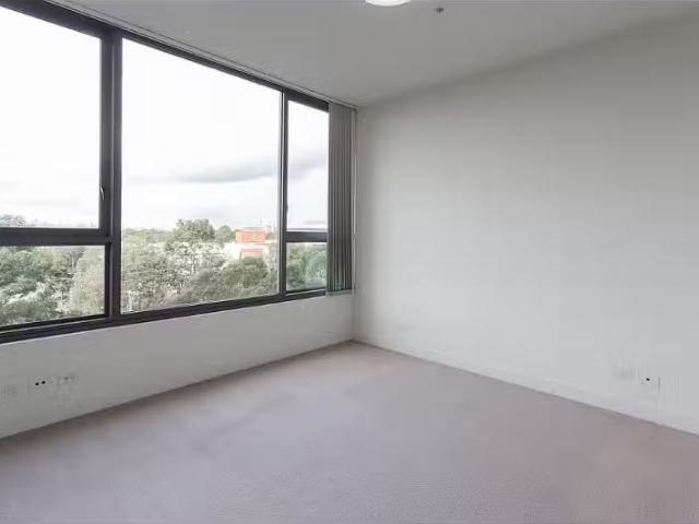 Deal! 404/7 Rider Boulevard, Rhodes House for rent Listed by.