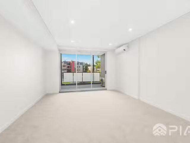 Deal! 409/20 Dressler Court, Merrylands, NSW 2160