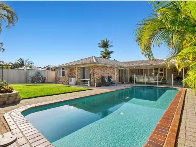 Charming 40 Birkdale Court, Banora Point House for rent Liste.