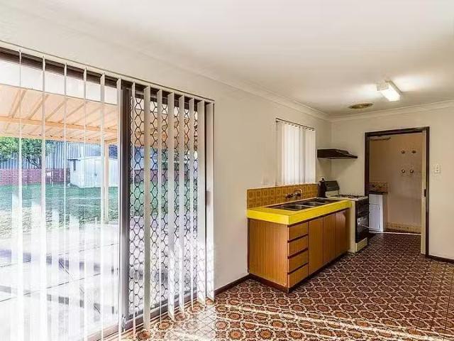 Just in! 40 Hamilton Road, Hamilton Hill, WA 6163