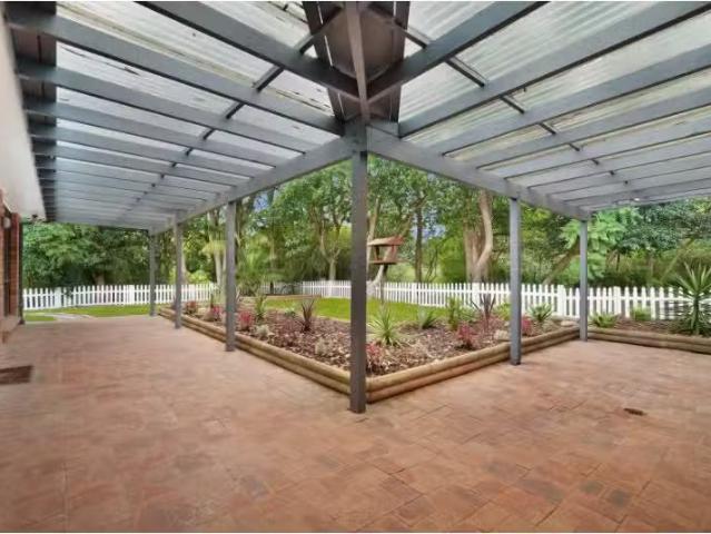 Charming 40 Hanlan Street South, Narara House for rent Listed.