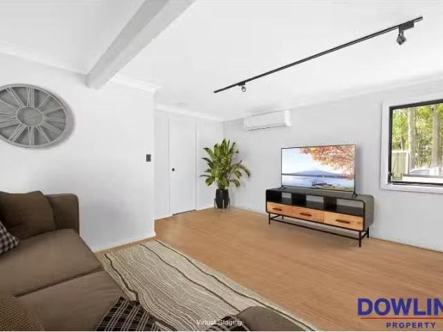 Cozy 40 Riverside Drive, KARUAH House for rent Listed by Kyli.
