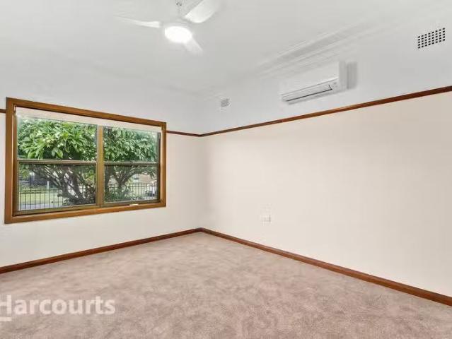 For Rent! 40 Sassafras Avenue, WINDANG, NSW 2528 House for R.