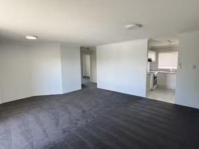 For Rent! 4/10 Hall Street, Northgate QLD 4013