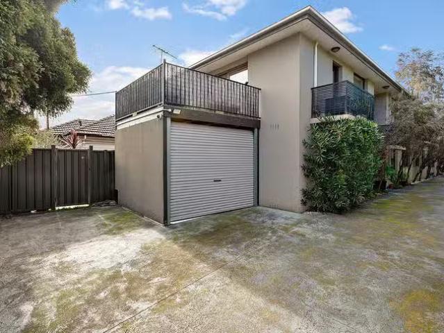 Unique 4/114 Commercial Road, Footscray, VIC 3011