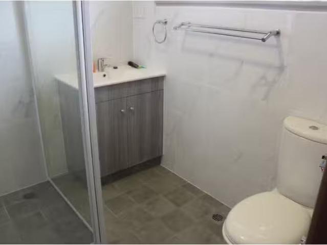 Rental! 4/167 Carthage St, East Tamworth Apartment for rent L.