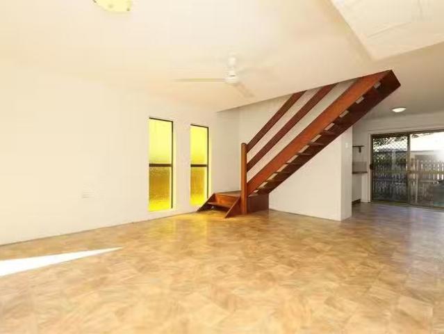New 4/17 Sandown Close, Woree, QLD 4868