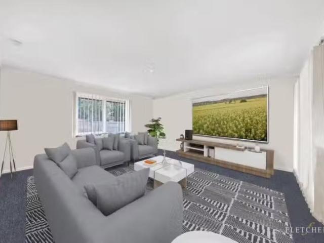Nice 41 Watson Court, Melton VIC 3337 House Auction