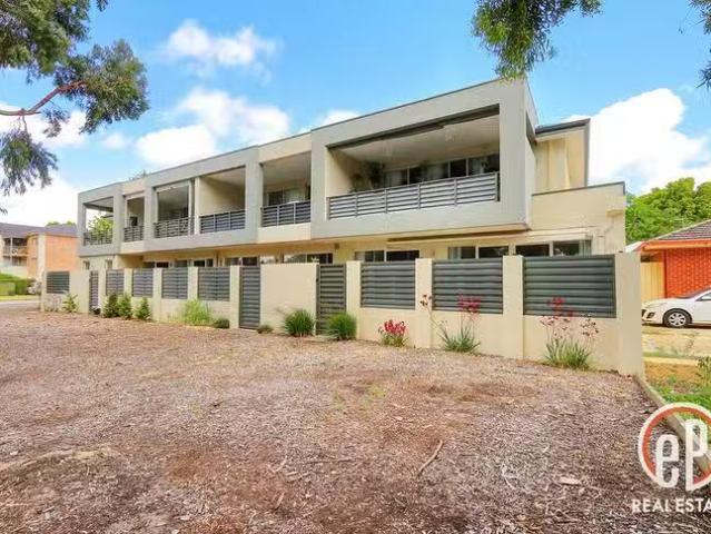 Cozy 4/1 Juliet Road, Coolbellup, WA 6163
