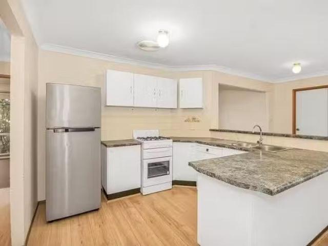 Cheap 41 Ponytail Drive, Stanhope Gardens, NSW 2768