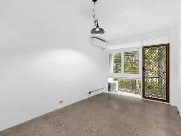 Deal! 4/26 Lang Parade, Auchenflower QLD 4066