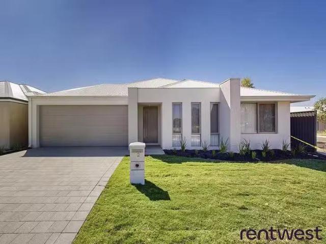 Just in! 42 Amberley Drive, Baldivis, WA 6171