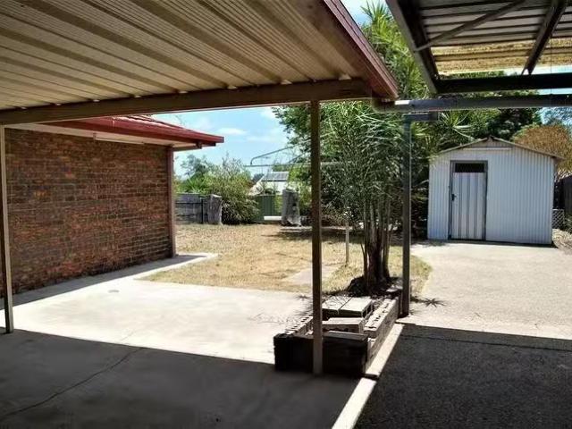 Deal! 42 Furzer Street, Browns Plains, QLD 4118