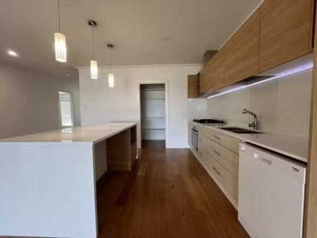 Just in! 42 Grandview Crescent, ARMIDALE House for rent Liste.