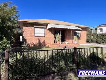 Just in! 42 Hodge Street, Kingaroy, QLD 4610