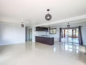 Just in! 42 Kangaroo Avenue, Bongaree, QLD 4507