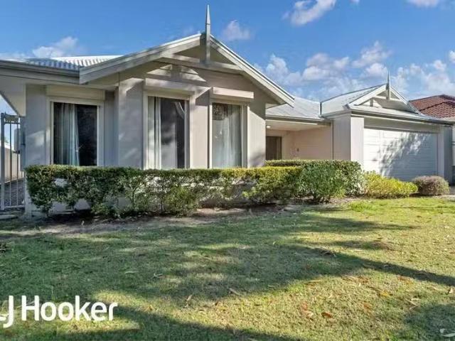 Rental! 42 Mornington Drive, Banksia Grove, WA 6031