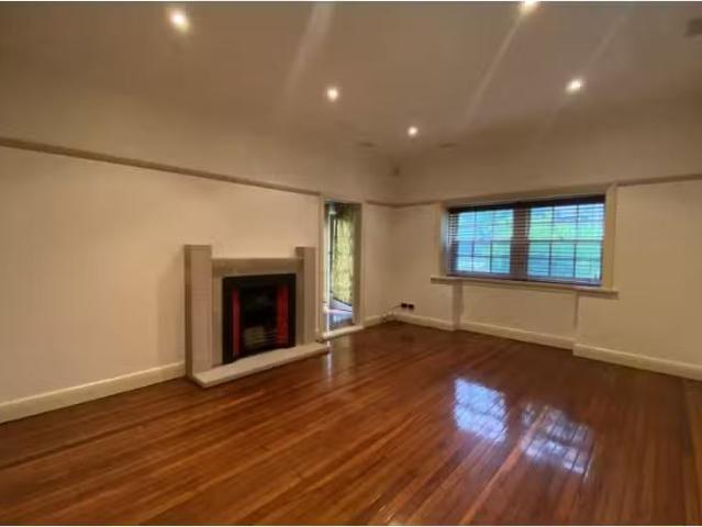Nice 42 Sutherland Road, North Parramatta House for rent List.