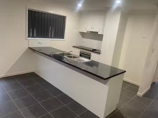 New 42A Govind Court, Gracemere, QLD 4702