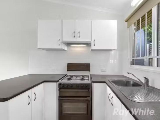 New 4/30 Farm Street, Newmarket, QLD 4051