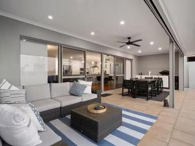 Unique 47 Breaksea Drive, North Coogee, WA 6163