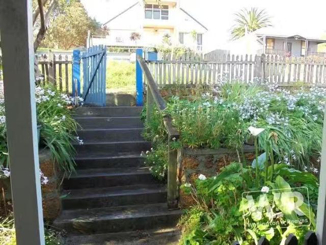 Just in! 47 Festing Street, Albany, WA 6330