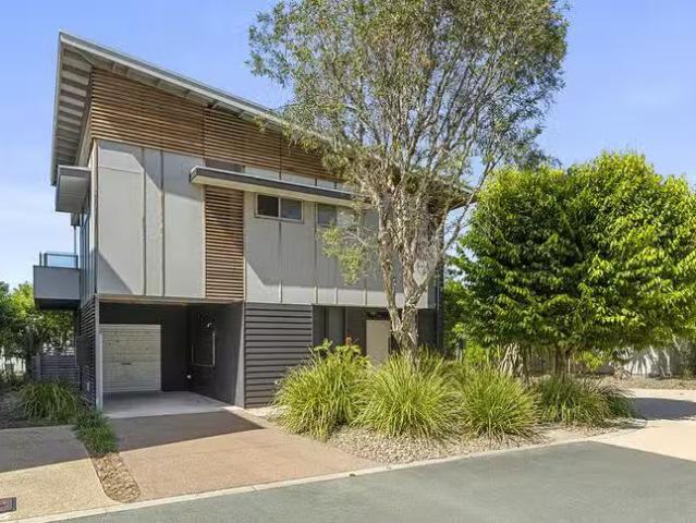 Deal! 4/42 Boardwalk Boulevard, Mount Coolum, QLD 4573