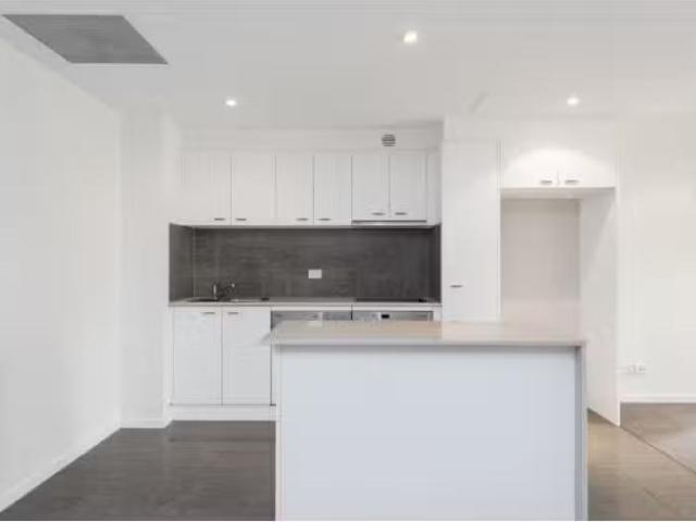 Nice 44/63 Ainslie Avenue, Braddon Apartment for rent Listed.