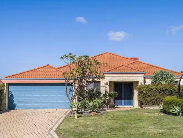 For Rent! 44 Tyndall Circuit, Alexander Heights, WA 6064