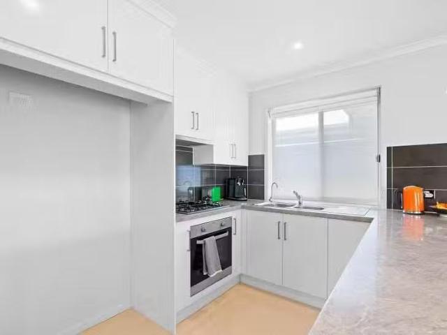 Nice 4/4 Harold Street, Seaton, SA 5023