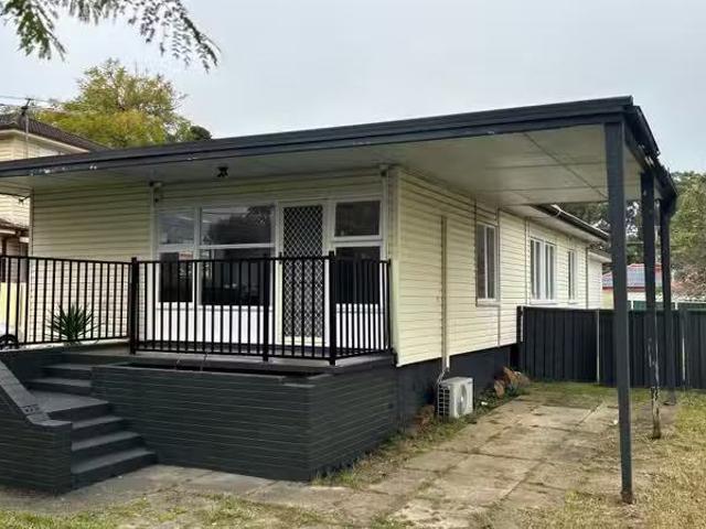 New 44 Nella Dan Avenue, Tregear NSW 2770