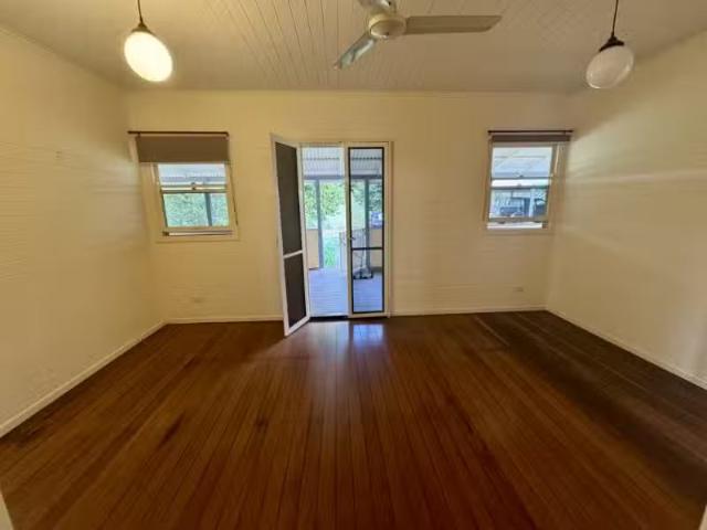 Just in! 451 Smiths Creek Road, SMITHS CREEK House for rent L.
